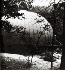 Stan VanDerBeek «Movie-Drome» | Exterior view