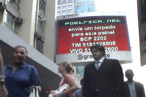 Giselle Beiguelman &laquo;Poetrica&raquo; | S&atilde;o Paulo, Avenida Paulista